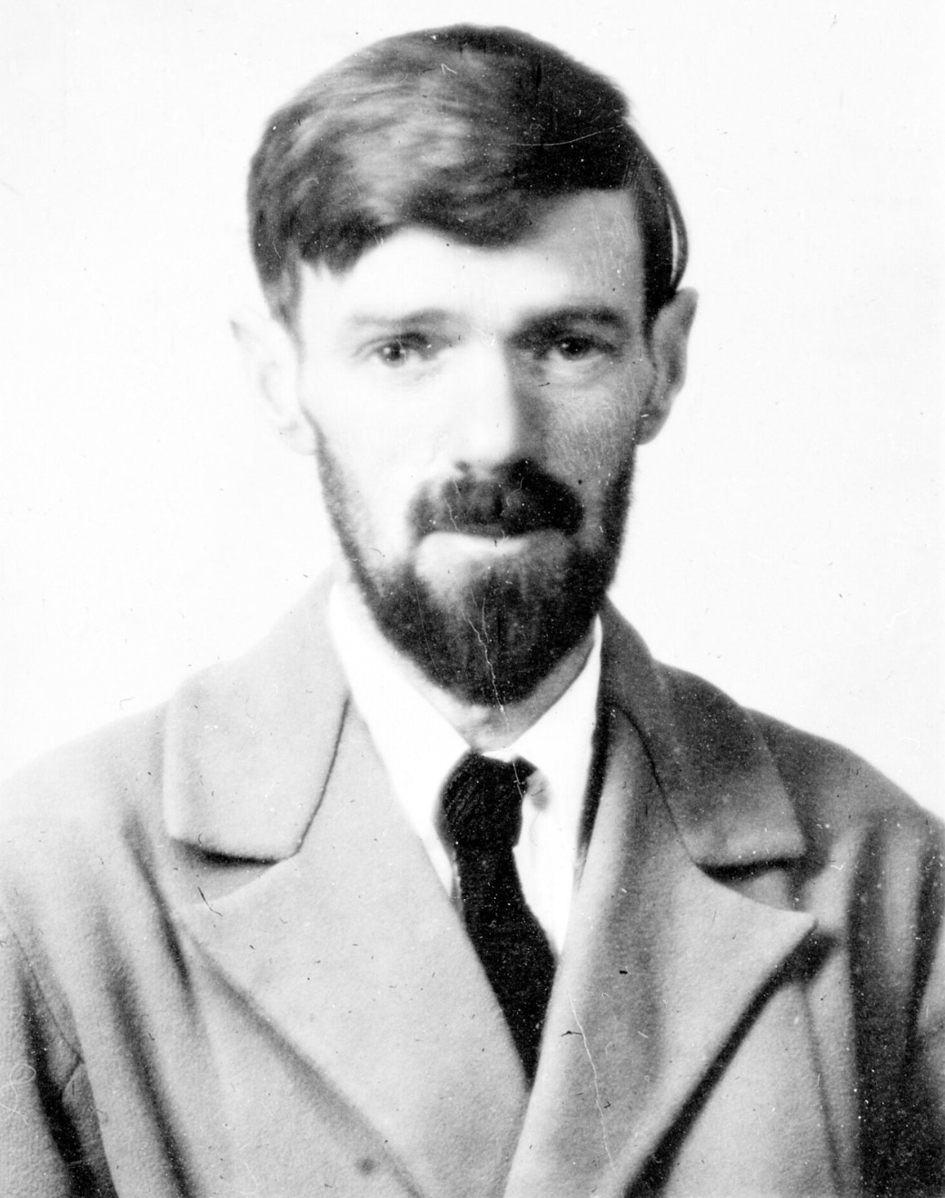 Picture of D H Lawrence